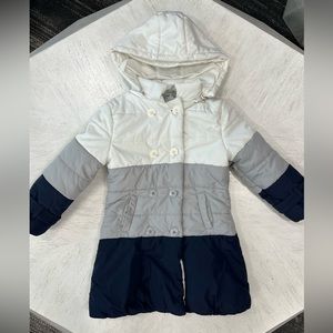 Artigli Girl puffer jacket.